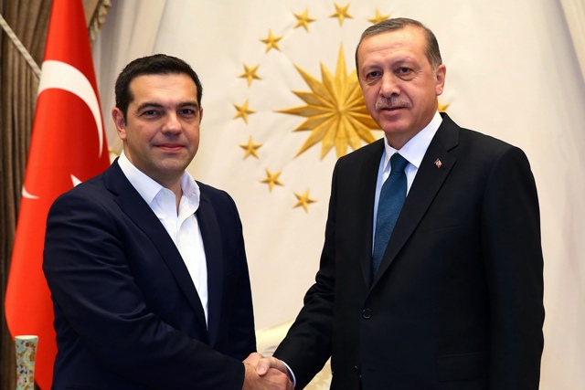 Greek PM Tsipras takes on Turkey's Davutoglu on Twitter