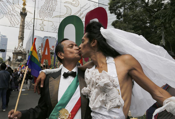 Tens Of Thousands March Against Same Sex Marriage In Mexico World