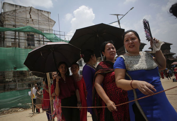 Nepalese vote in first local elections in 20 years