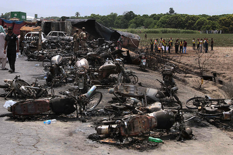Over 150 dead as overturned fuel truck explodes in Pakistan