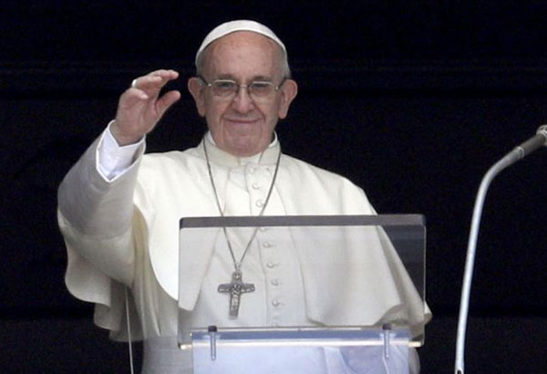 Pope calls for "moderation" after Jerusalem shrine violence