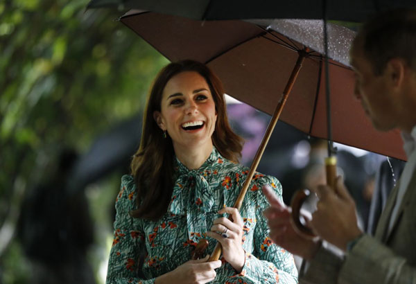 French court orders fines in duchess topless photos case