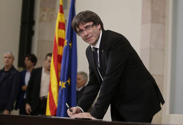 Catalan leader faces mounting pressure from all sides