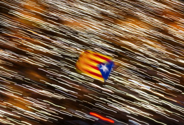 Spanish PM urges Catalans to vote separatists out of office