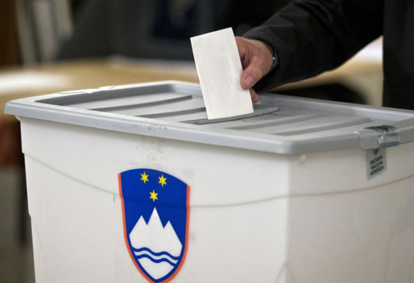 Ex-comic challenges president in Slovenian election runoff