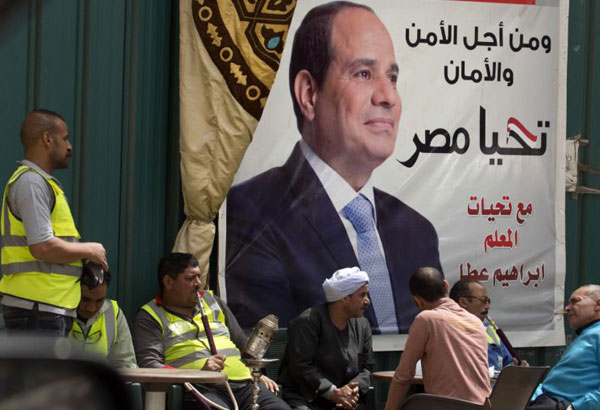 In Egypt's election, turnout provides the only suspense