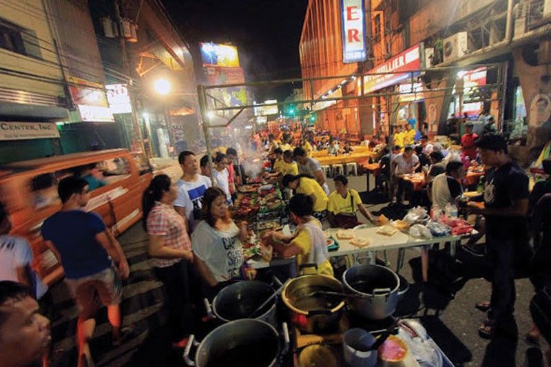 City to manage night markets