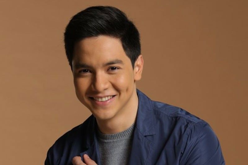 Alden handa na sa bakasyon!