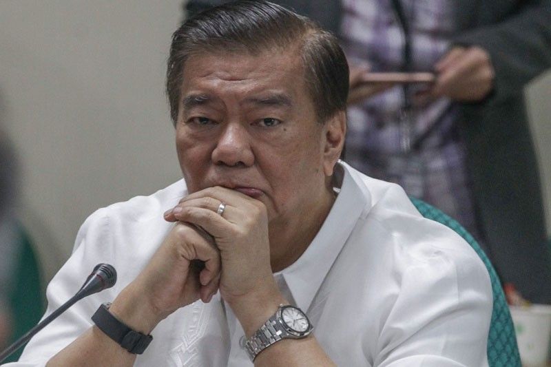 Senators urge Duterte  to abolish Road Board