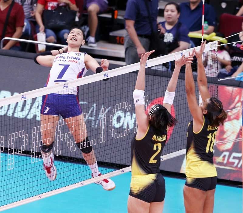 F2 Logistics rips Petron, forces Game 3