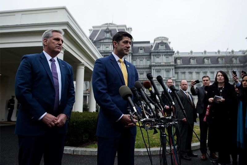 US govt lurches to shutdown as Trump, Democrats spar over wall