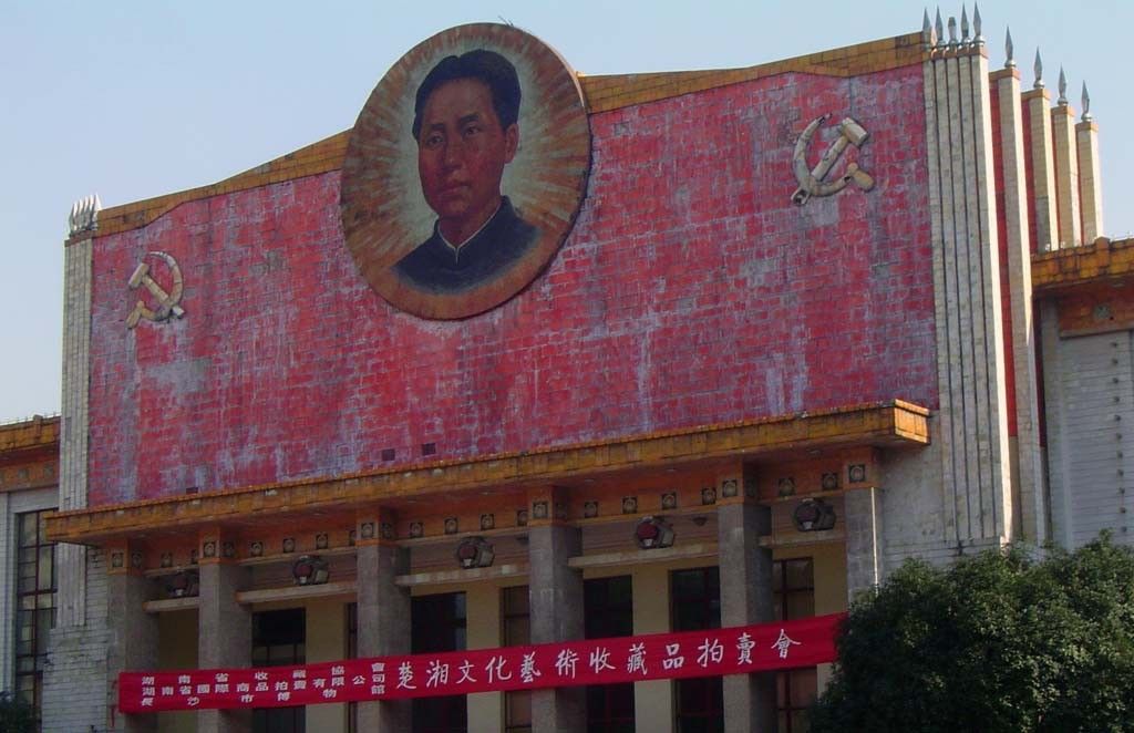 China arrests Marxist student leader for celebrating Mao's birthday