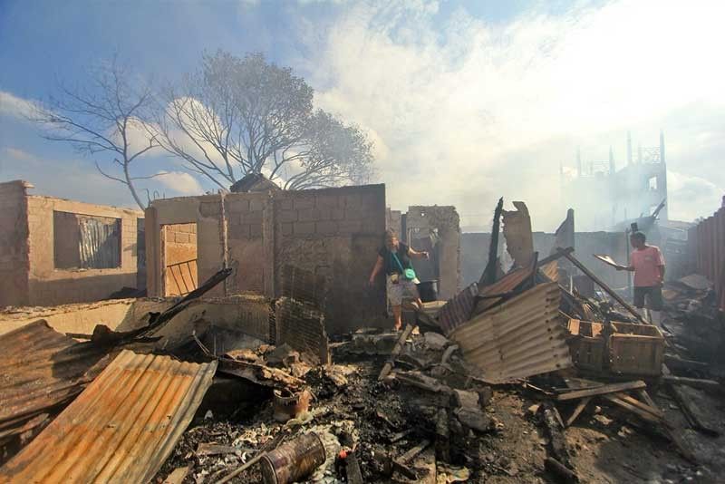 Fires hit Cebu, Rizal; 3 kids die