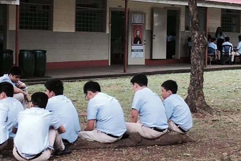 Ateneo junior high extends  break to address bullying