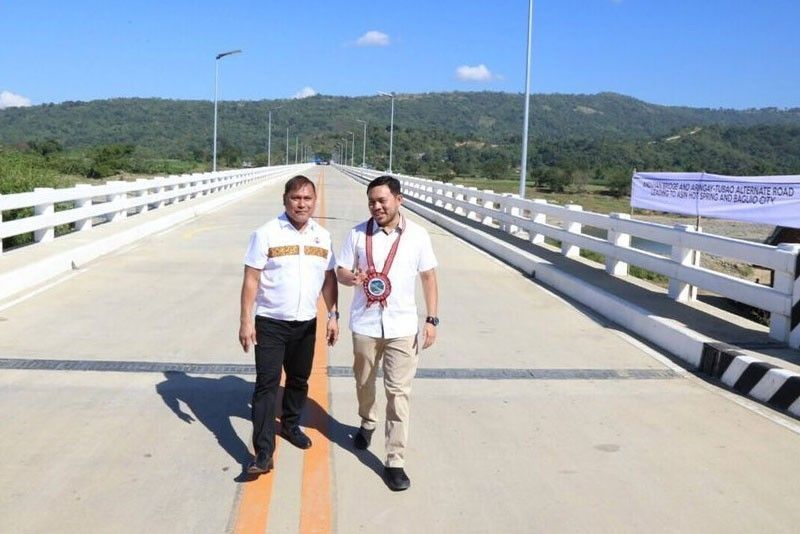 DPWH opens 2 alternate roads to Baguio