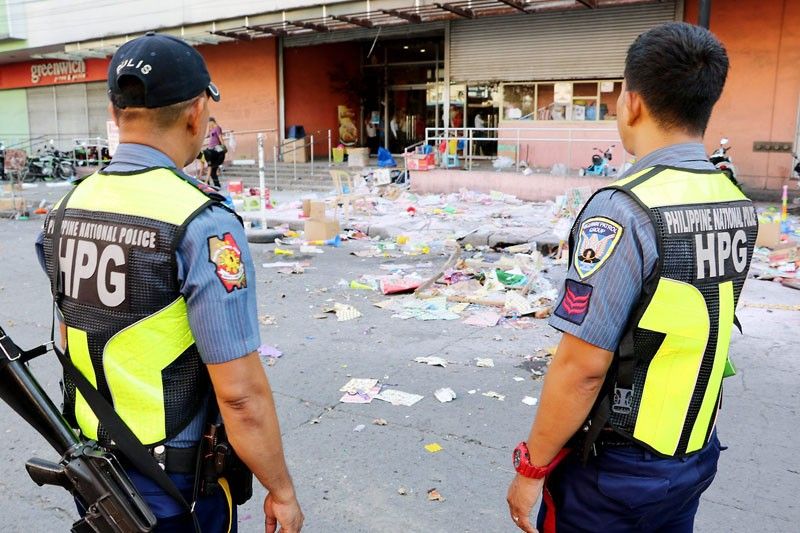 Police, military join forces for Cotabato City mall bombing probe