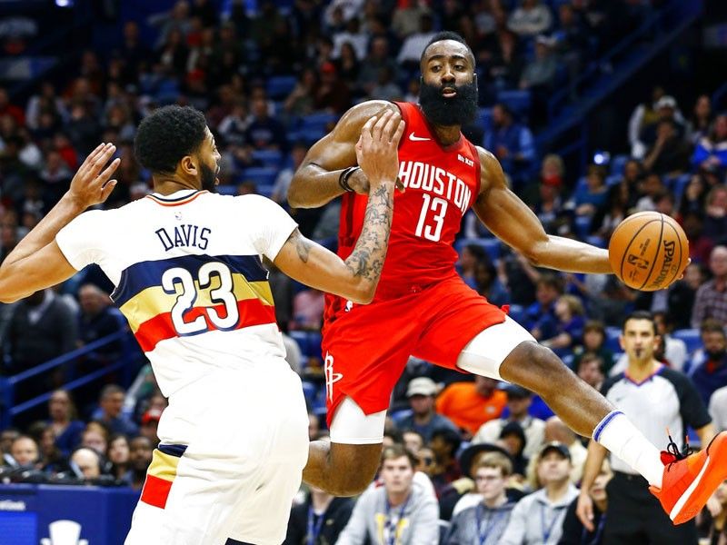 Harden has Rockets rolling with visit to Warriors looming