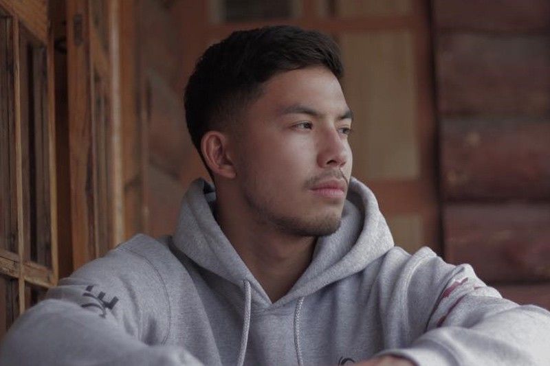 Tony Labrusca under fire for allegedly cursing at immigration officers