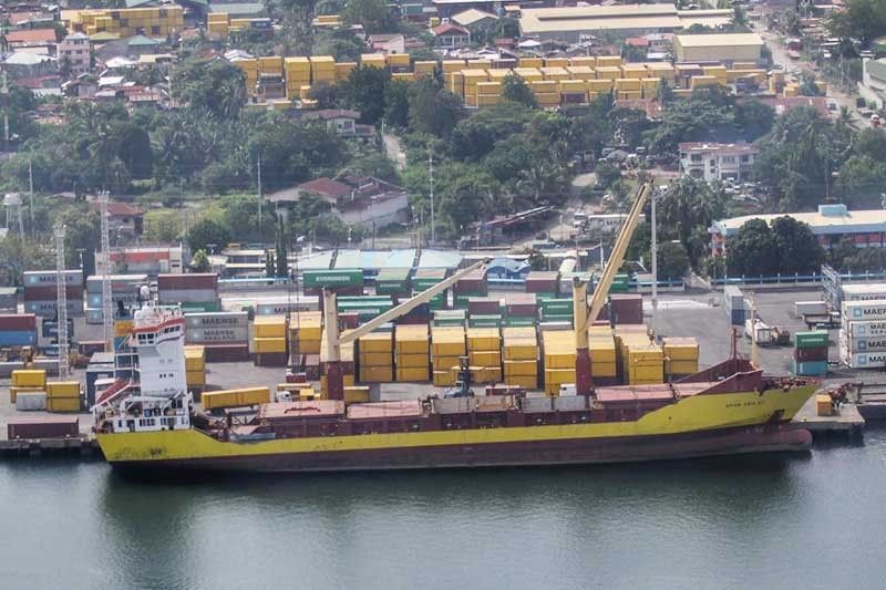 Dennis Uy firm nears PPA nod for Sasa port bid