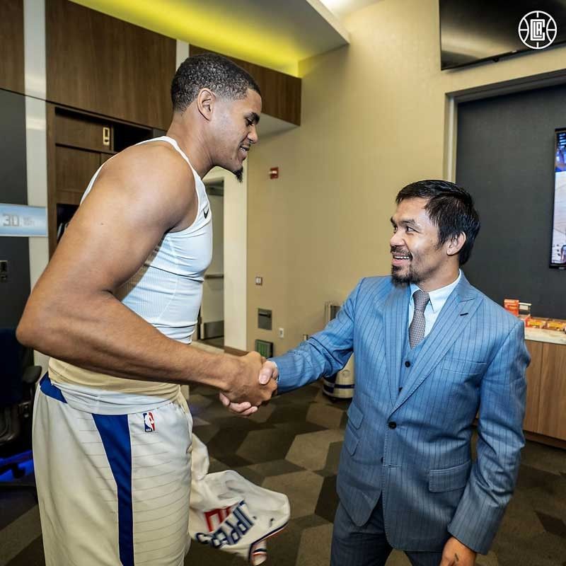 Manny Pacquiao Engages Clippers Hornets In Locker Room Chat