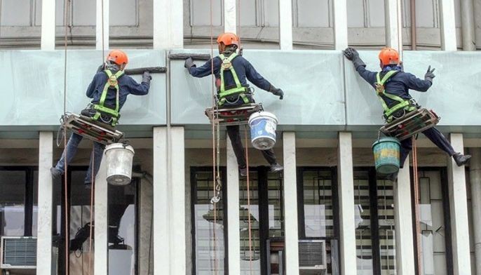 Palace leaving it to Congress to decide on calls to abolish wage boards