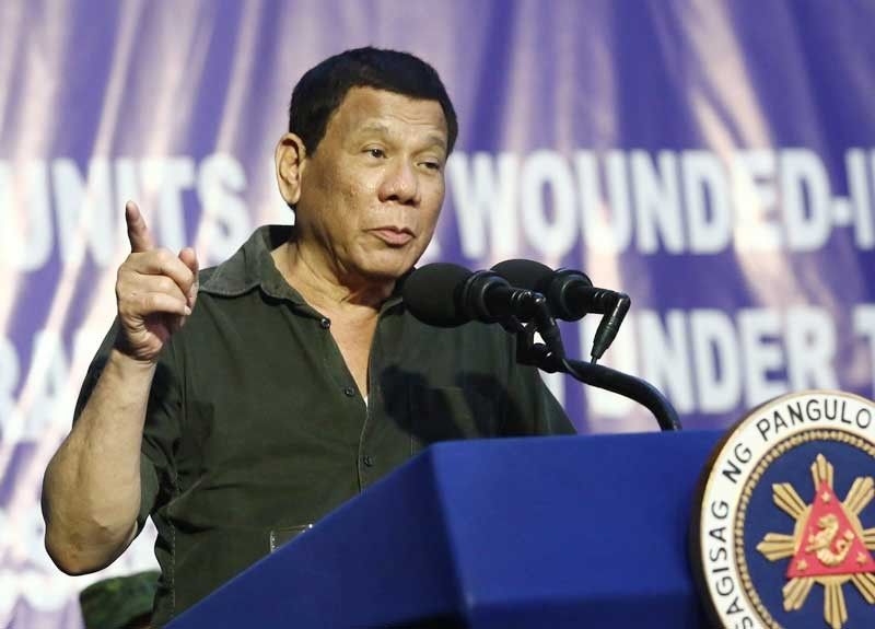 Duterte wants to kill â��5-6â�� loan sharks