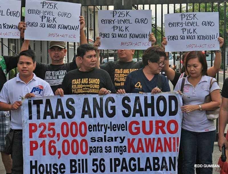 Teachersâ�� group welcomes dialogue with Duterte over pay hike