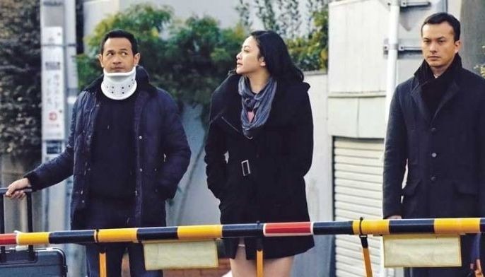 Asian Threefold Mirror takes the long drive home
