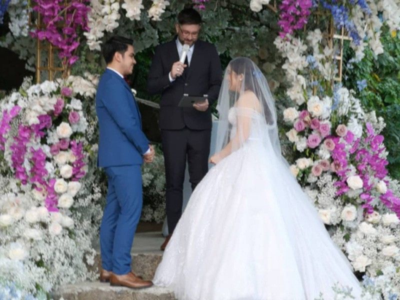 OPM stars Moira dela Torre, Jason Marvin Hernandez tie the knot