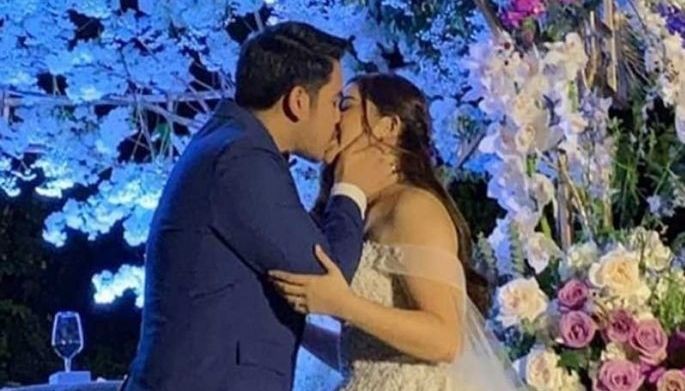 Moira at Jason sa kanilang kasal lang nag first kiss!