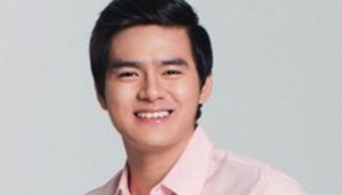 Kiko at Akihiro hindi nagdalawang isip sa tikiman kay Martin!