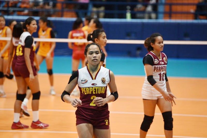 Lady Altas, Lady Bombers laglagan sa huling semis slot