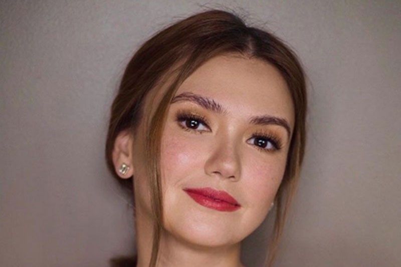 Angelica nagpapatulong sa pagmu-move on!