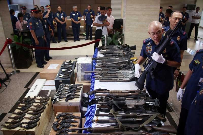 PNP seizes 1,085 guns from security firms