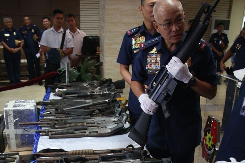 1,025 loose firearms nakumpiska ng PNP