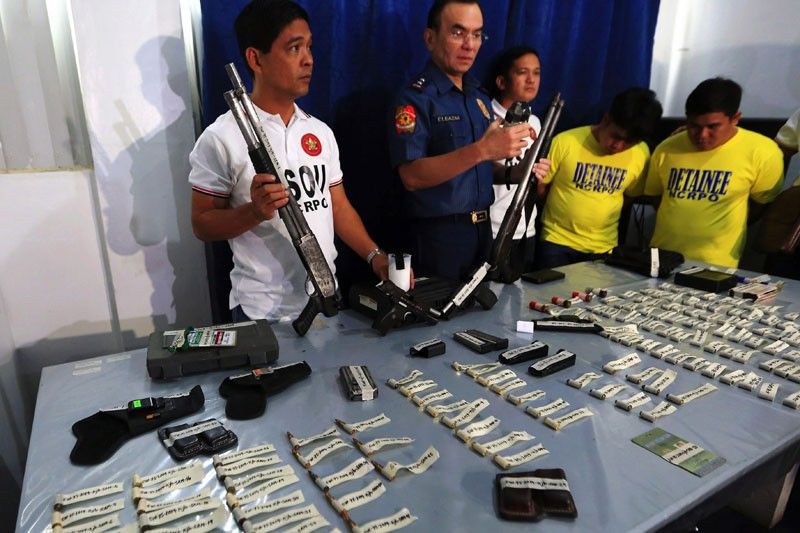 Guns seized from 2 ParaÃ±aque employees