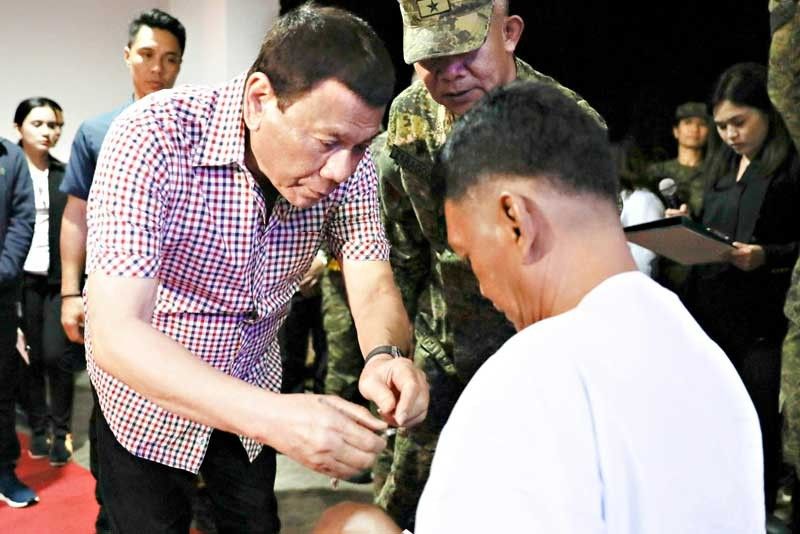 No room for complacency in Duterte Cabinet â�� Palace