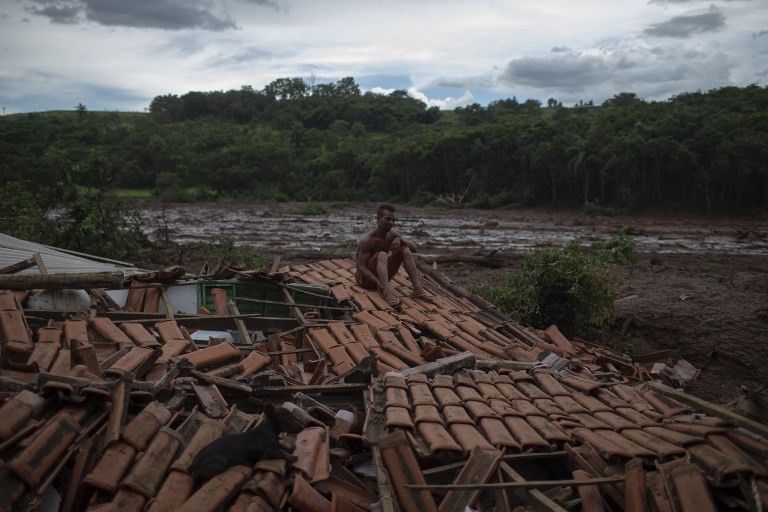 New alert as hundreds feared dead in Brazil dam disaster