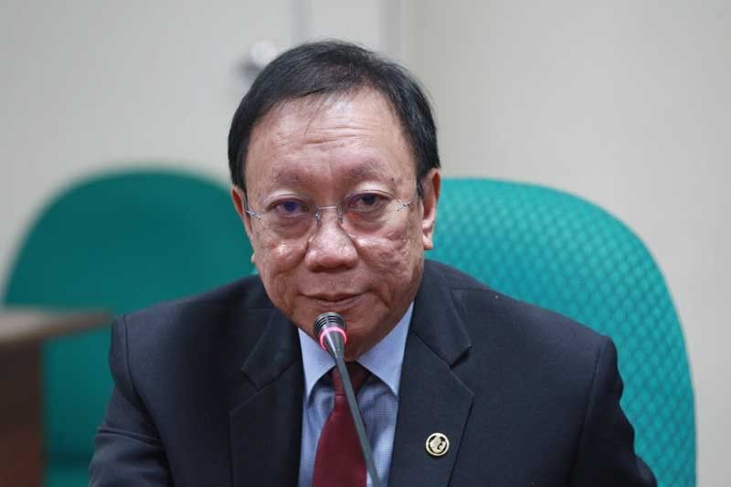SolGen seeks dismissal of other petitions vs martial law extension