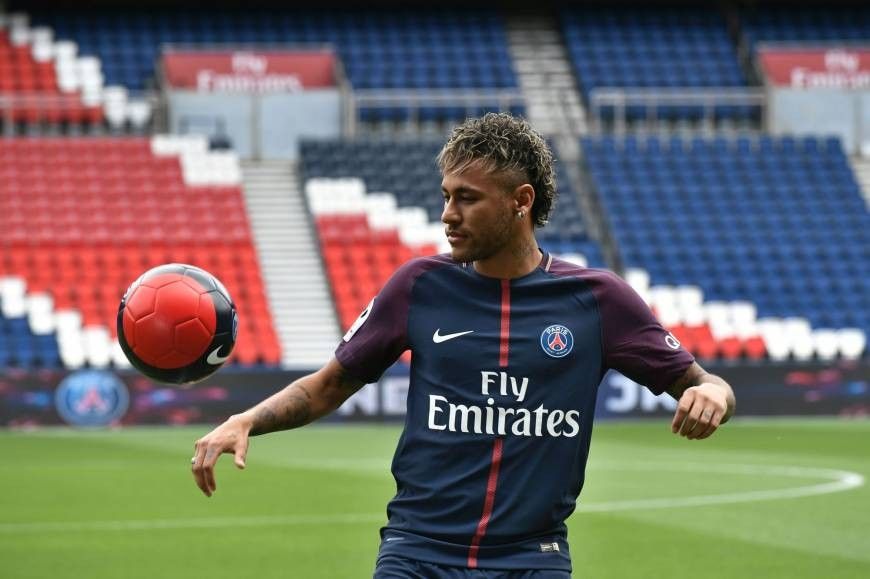 'Super difficult' for Neymar to be fit to face Manchester United, says PSG coach