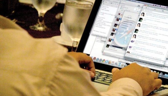Online hiring spikes 17% in December 2018