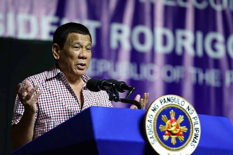 Duterte to public: Do not be afraid of vaccines