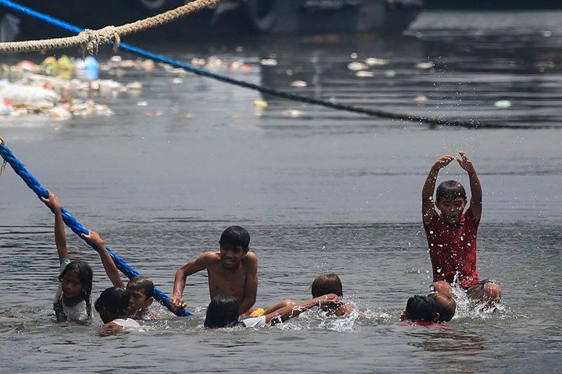 Pasig River rehab agency: Postponing rehab will kill Manila Bay