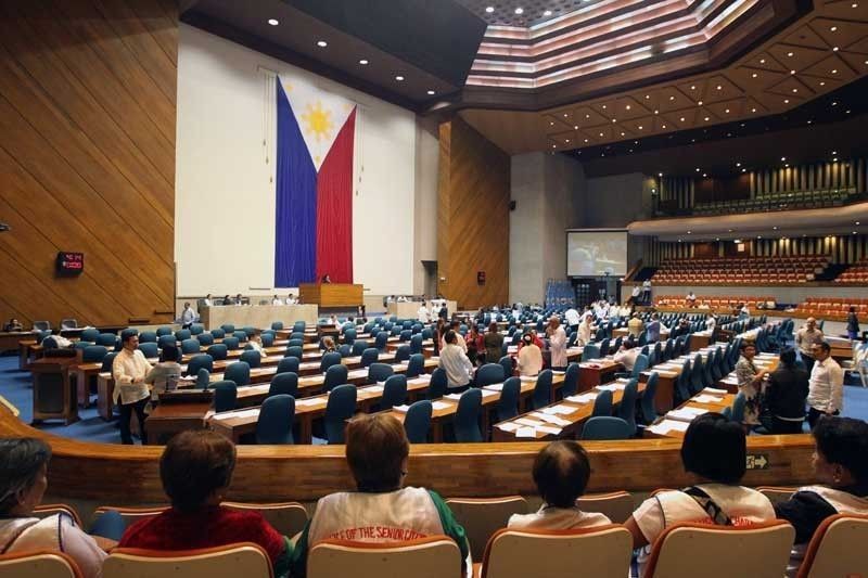 House limits access to info on lawmakersâ�� SALNs