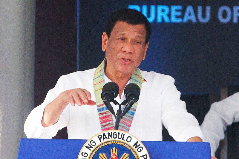 Duterte: 'Wag matakot sa bakuna