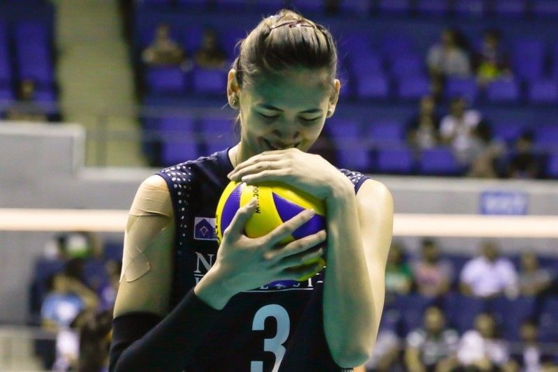 Jaja Santiago to receive 'Ms. Volleyball' award from sportswriting body
