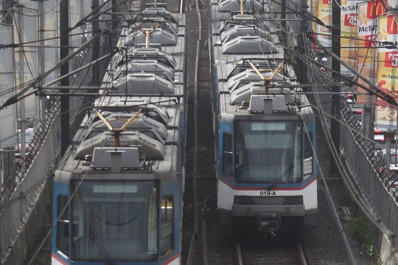 MRT-3 nakatanggap ng bomb threat