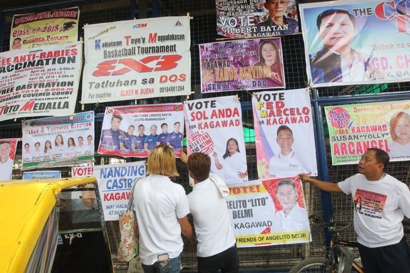 Bets told to take down illegal posters before campaign period starts