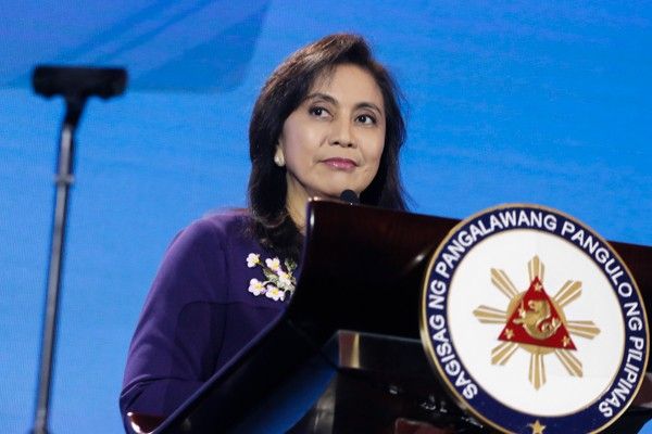 Panelo to Robredo on â��special treatmentâ�� to Chinese: Stop giving statements that â��inflameâ�� issues