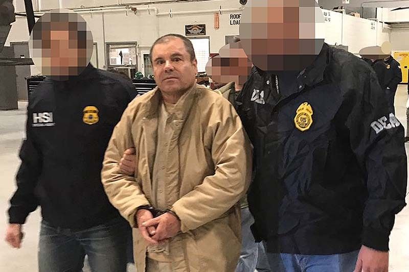 Druglord 'El Chapo' asks US court to free him or order new trial